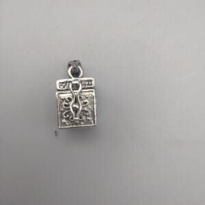 Vintage Sterling Silver Prayer Box Treasure Box Pendant Floral Charm Pendant